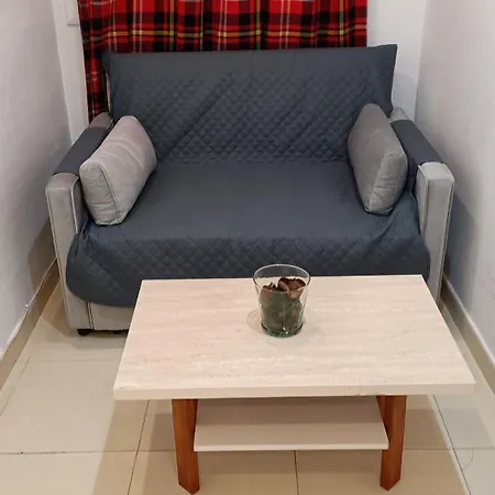 A 17 M. De La Playa Sant Antoni De Calonge