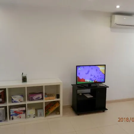A 17 M. De La Playa Apartment *