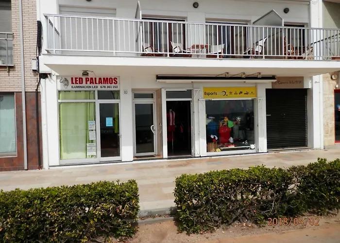 A 17 M. De La Playa Appartement